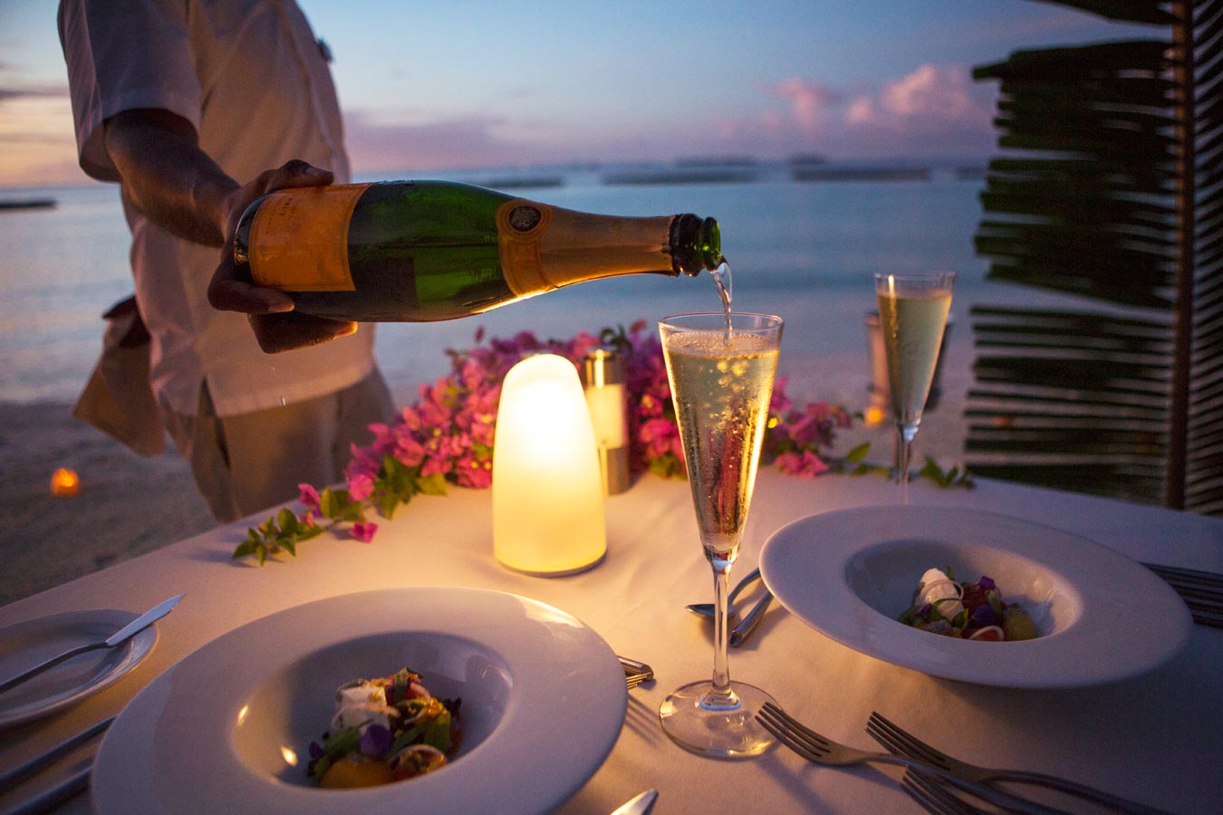 Romantic Beach Dining | Sound of the Sea  Image |Kurumba Maldives 