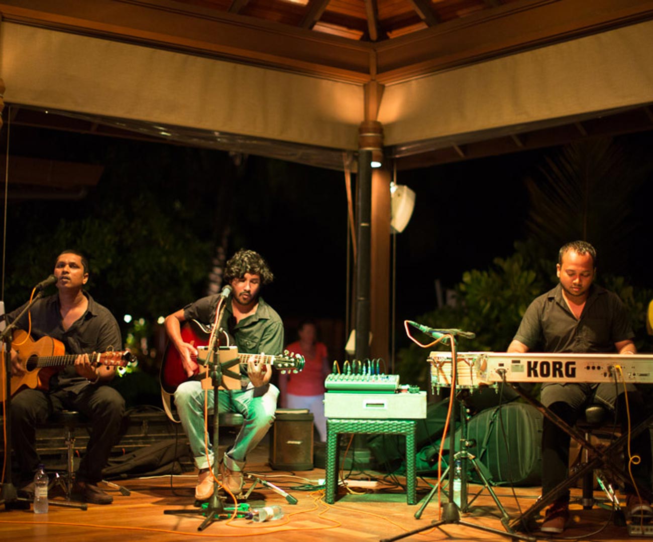 Live Band Image | Live Music in Kurumba Maldives 