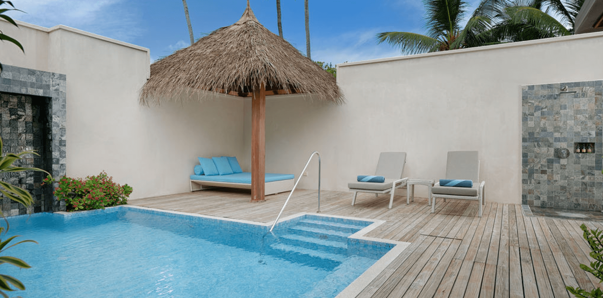 Deluxe Pool Villa (2)